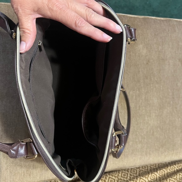 Handbag - Picture 3 of 3